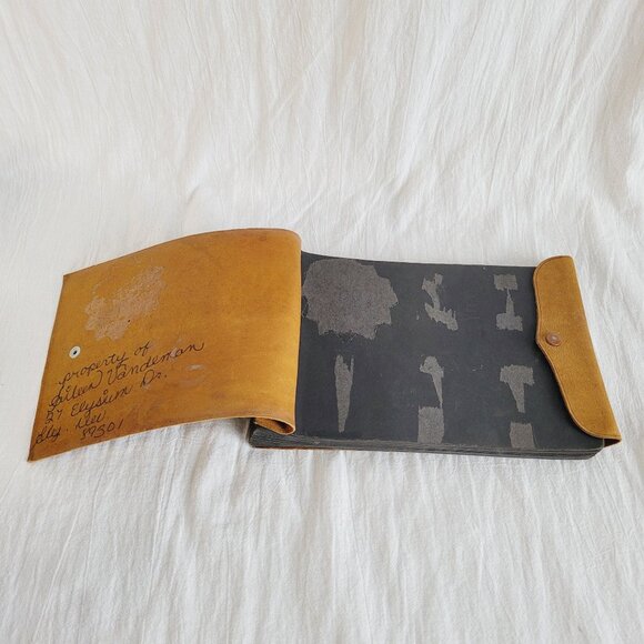 VTG Wells NV Souvenir Photo Album Rustic Suede Leather Hand Painted Pinecones - Picture 6 of 7